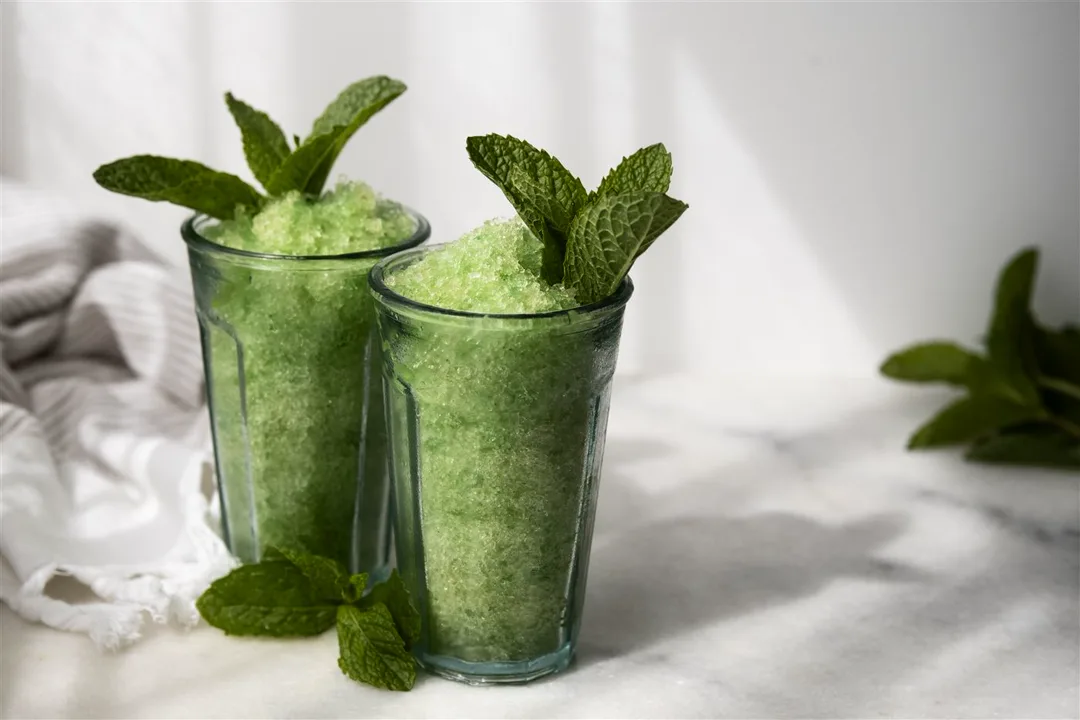 Granité glacé à la menthe
